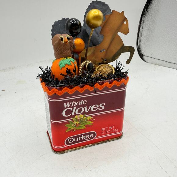 Halloween Decorative Sculpture Assemblage Salvage Art - Clove Owl - Picture 4 of 5